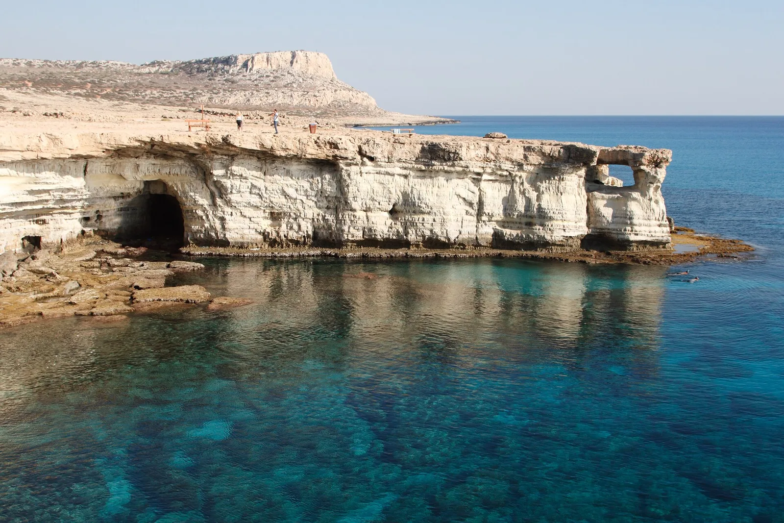Θαλάσσιες Σπηλιές Αγίας Νάπας