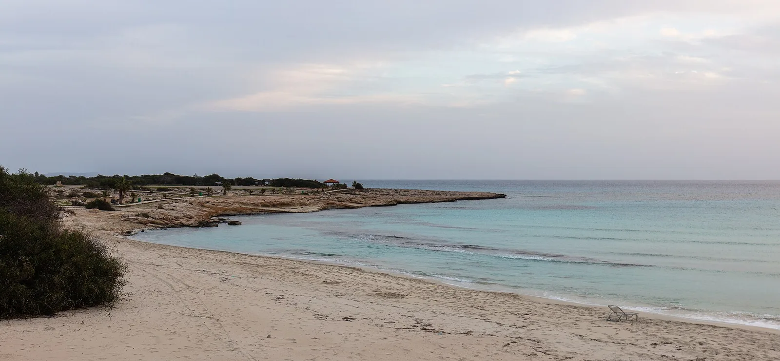 Παραλία Νησί